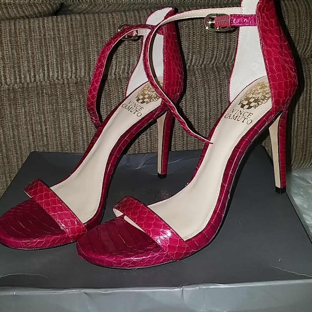 Vince Camuto Frenchie Sandal